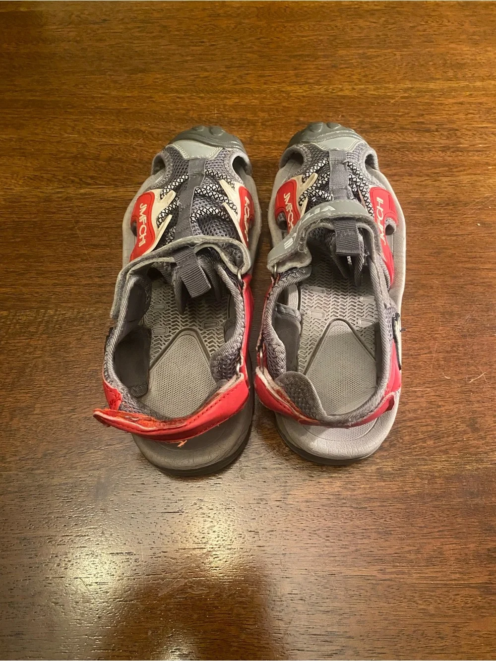 VITIKE Unisex Kids Strappy Sandals Gray Red Hook & Loop Mesh Open Toe men size 7